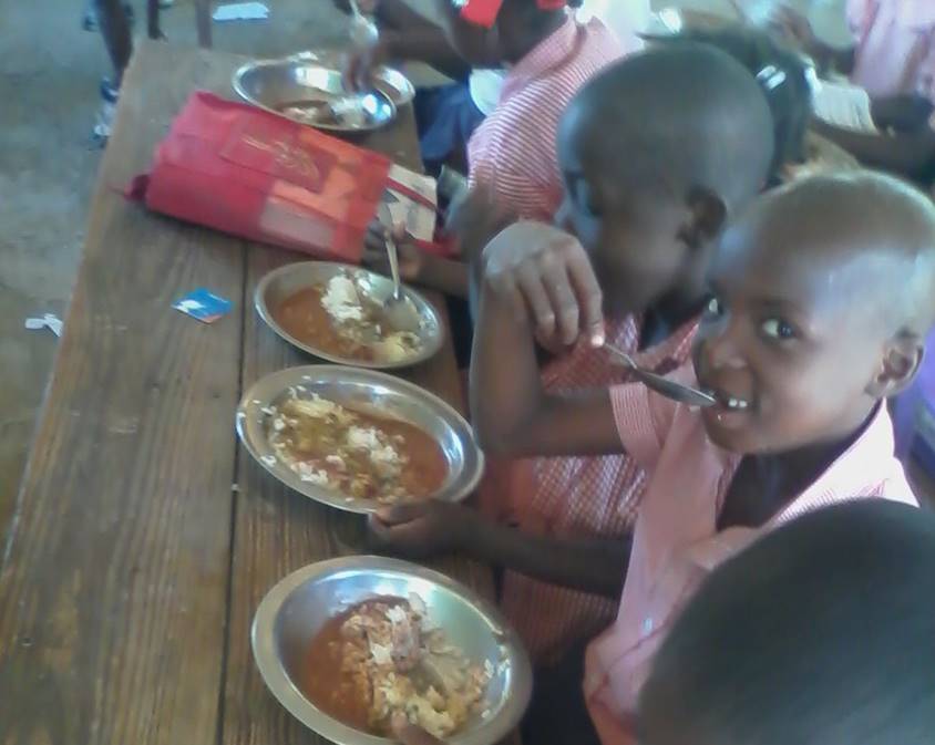 It’s lunch! And other delicious Health for Haiti updates.